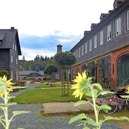 Nyaraló Lovely Mansion In Lehesten Thur Wald With Barbecue *